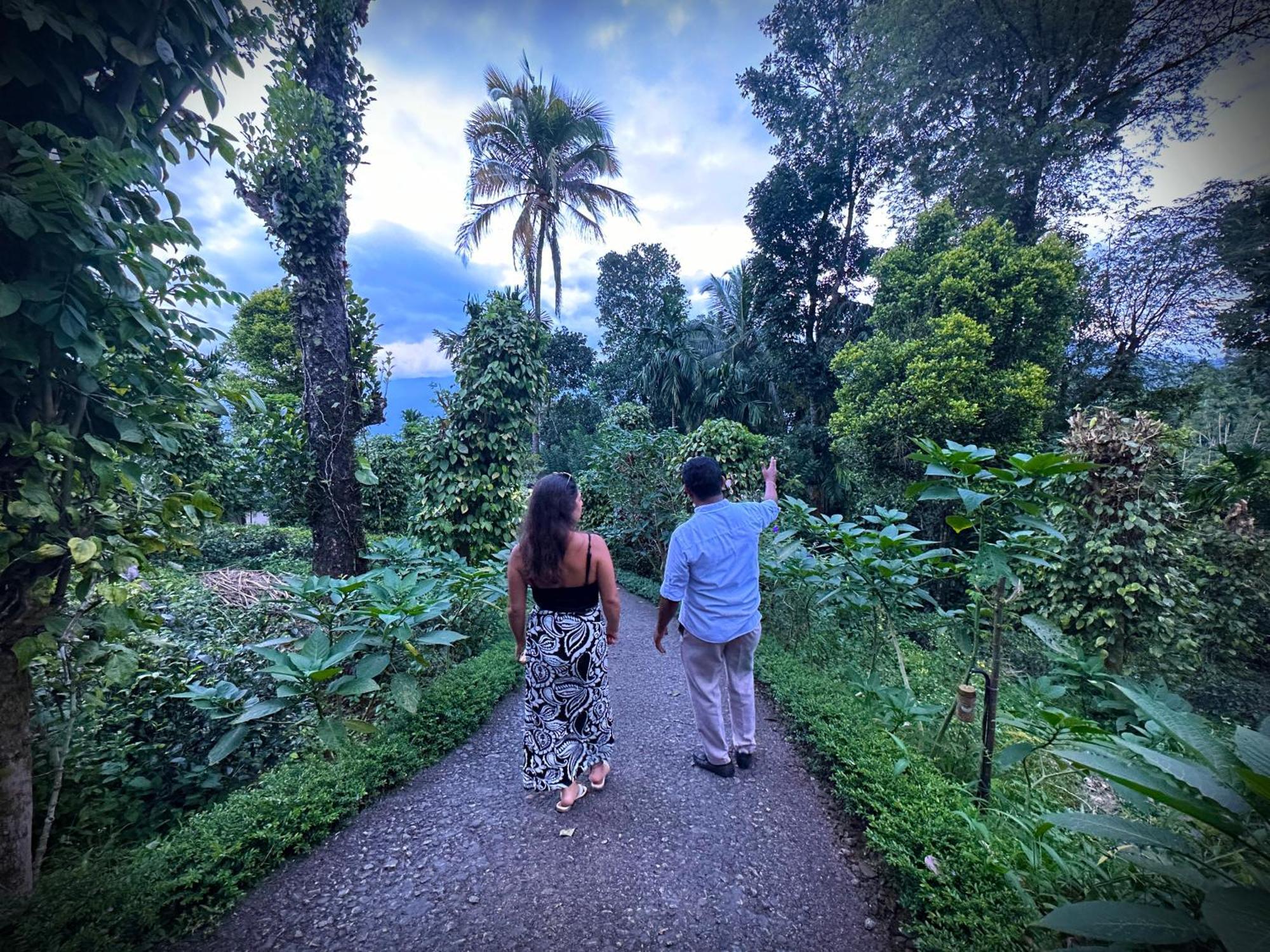 Aarunya Nature Resort - Kandy Ngoại thất bức ảnh